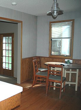 mudroom before remodel